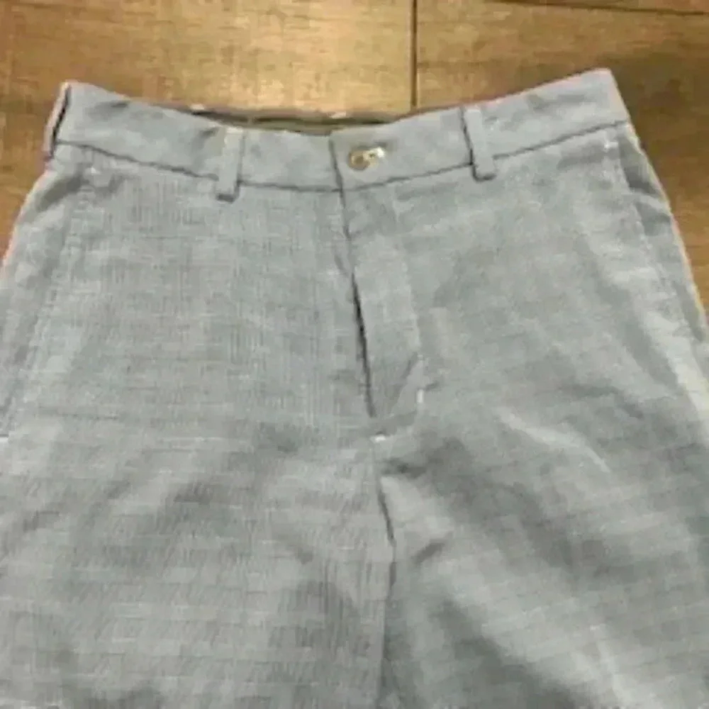 Walter Hagen 11 Majors Shorts Men's 30  Blue Flat Front Plaid‎ Golf Bermuda